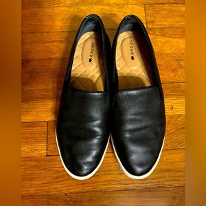 Birdies, black leather, The Swift” sneakers, size 6